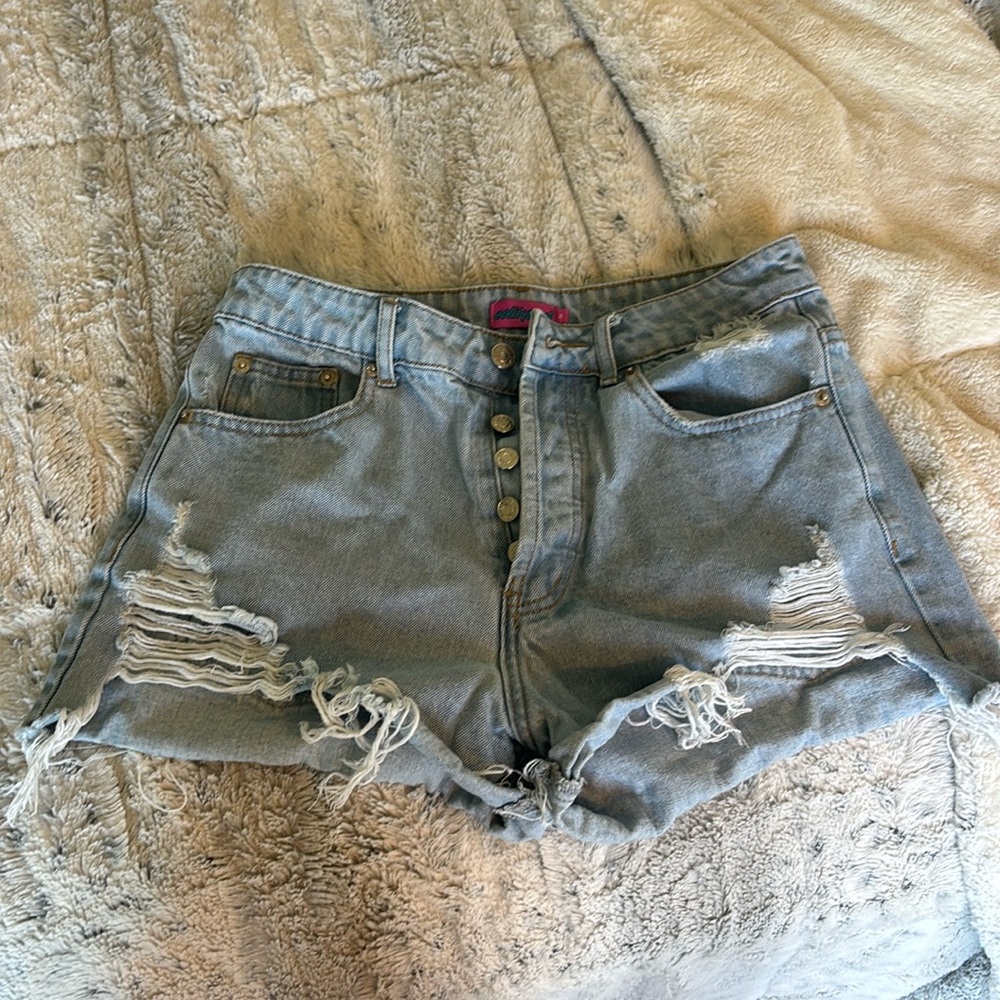 Medium edikted shorts